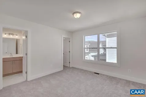 22C Wardell Crest Charlottesville VA 22902