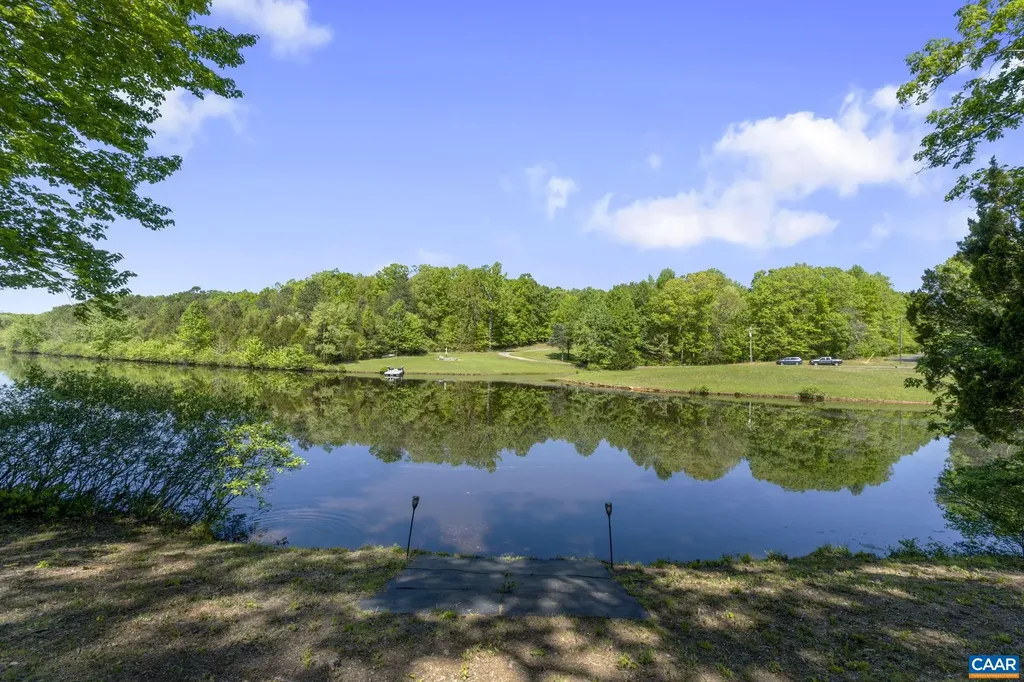 474 Lake Road Troy VA 22974