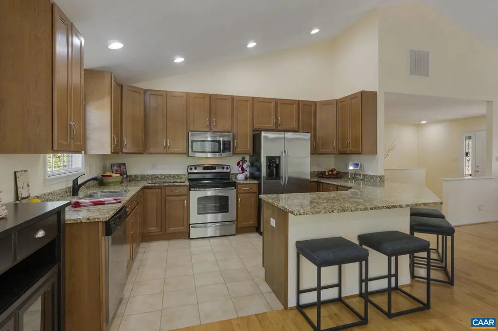 474 Lake Road Troy VA 22974