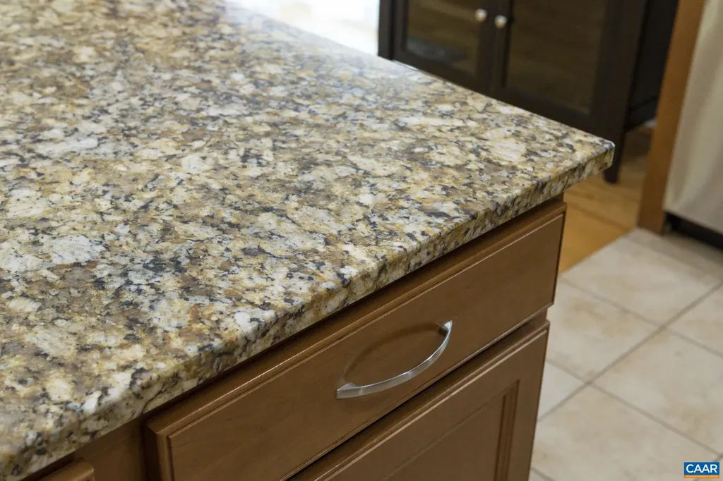 474 Lake Road Troy VA 22974