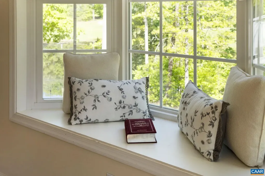 474 Lake Road Troy VA 22974