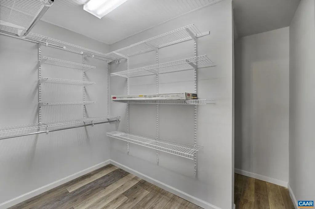 474 Lake Road Troy VA 22974