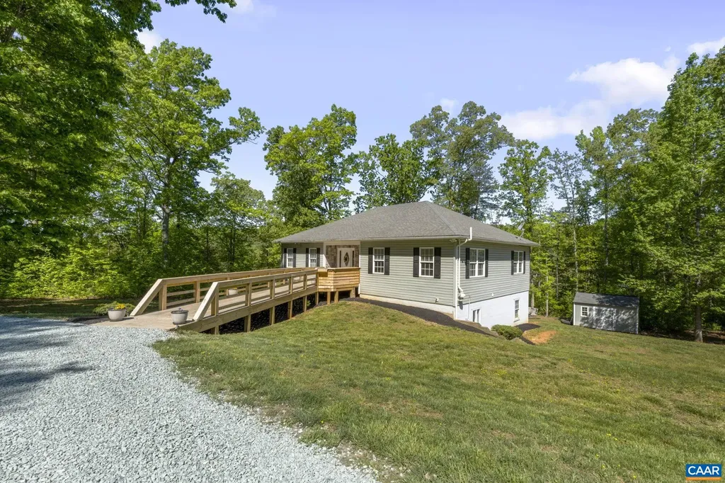 474 Lake Road Troy VA 22974