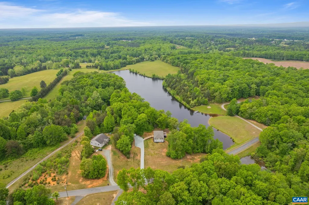 474 Lake Road Troy VA 22974