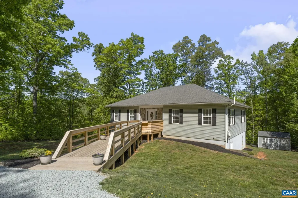 474 Lake Road Troy VA 22974