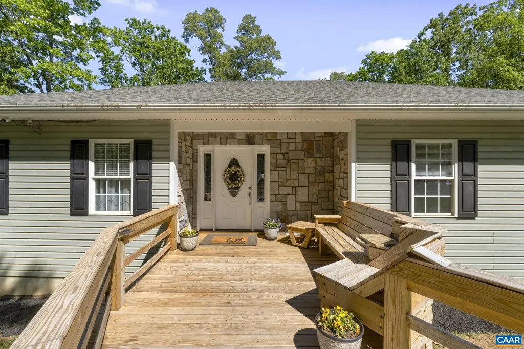 474 Lake Road Troy VA 22974