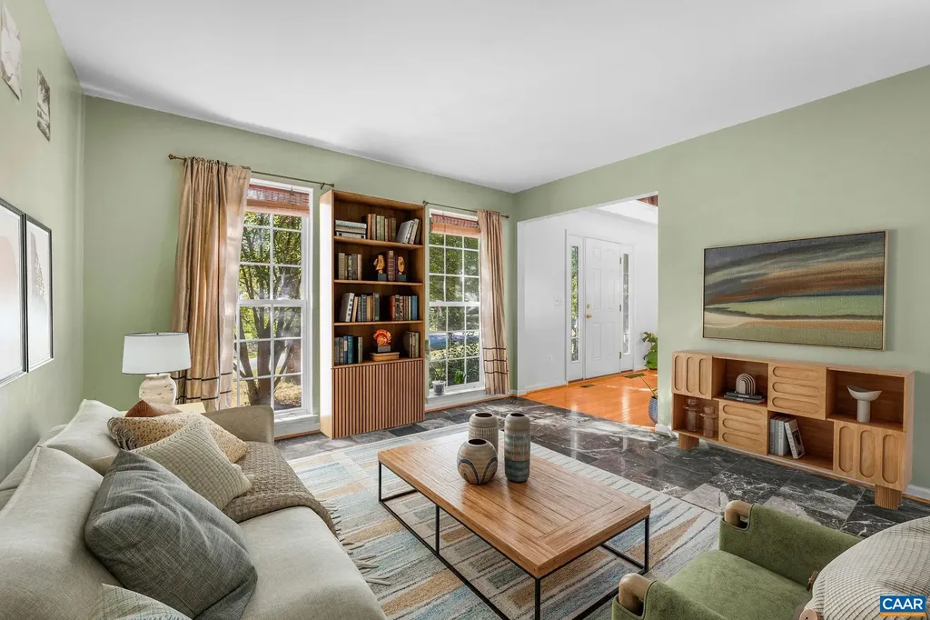 419 Carter Lane Louisa VA 23093