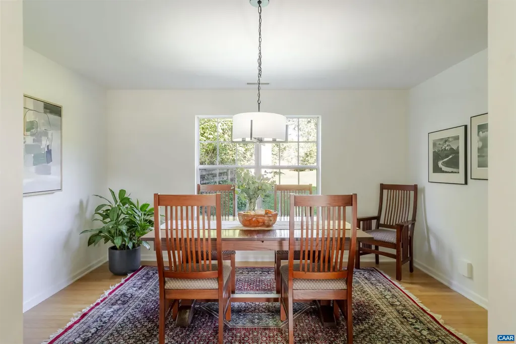 28 Bernice Lane Ruckersville VA 22968