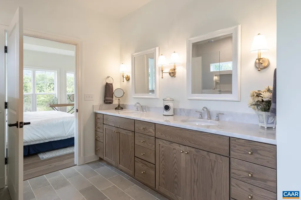 5685 Park Road Crozet VA 22932