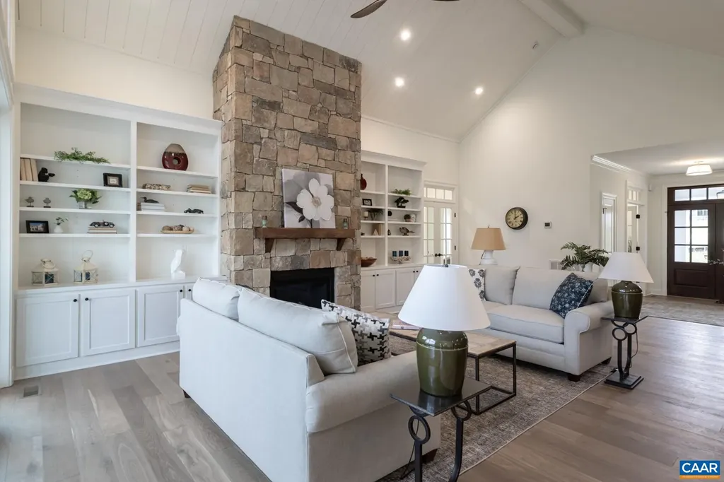 5685 Park Road Crozet VA 22932