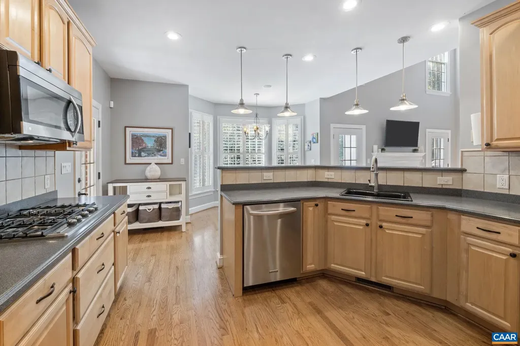 2370 Walnut Ridge Lane Charlottesville VA 22911