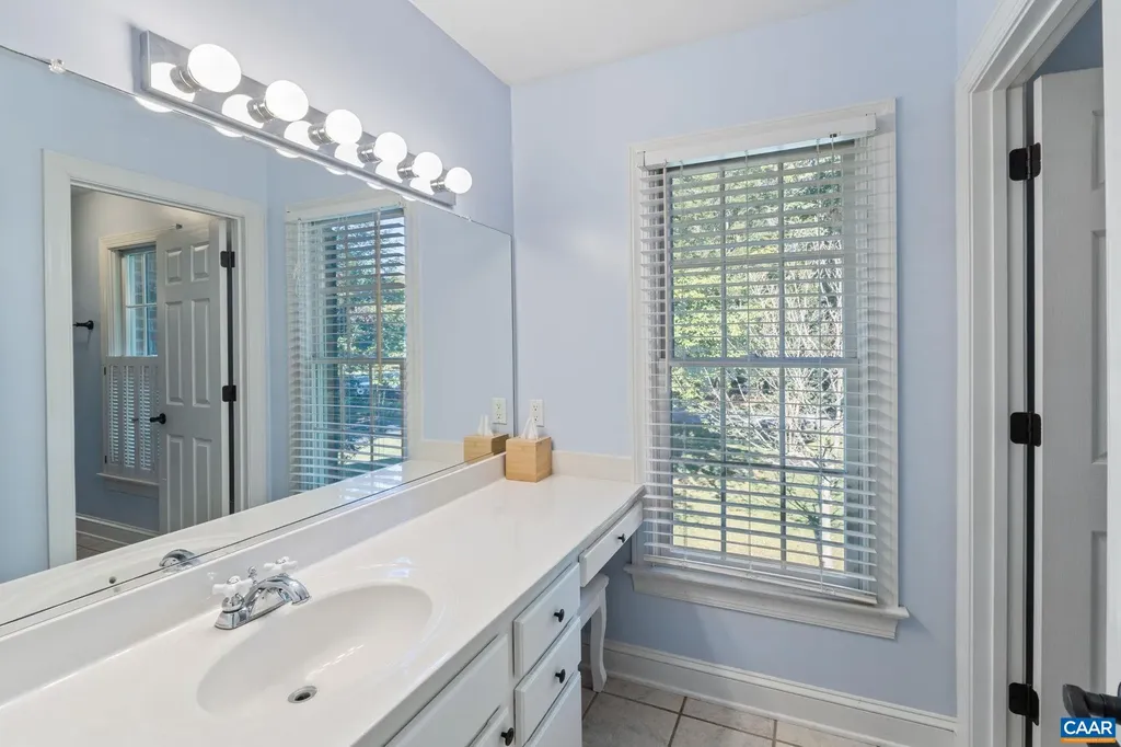 2370 Walnut Ridge Lane Charlottesville VA 22911