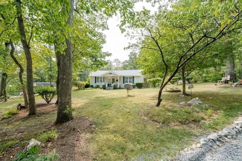 142 Whippoorwill Lane Luray VA 22835