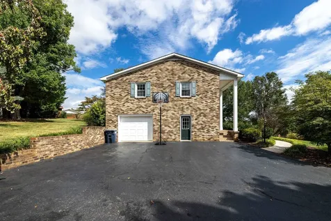 134 Rorrer Circle Rockingham VA 22801