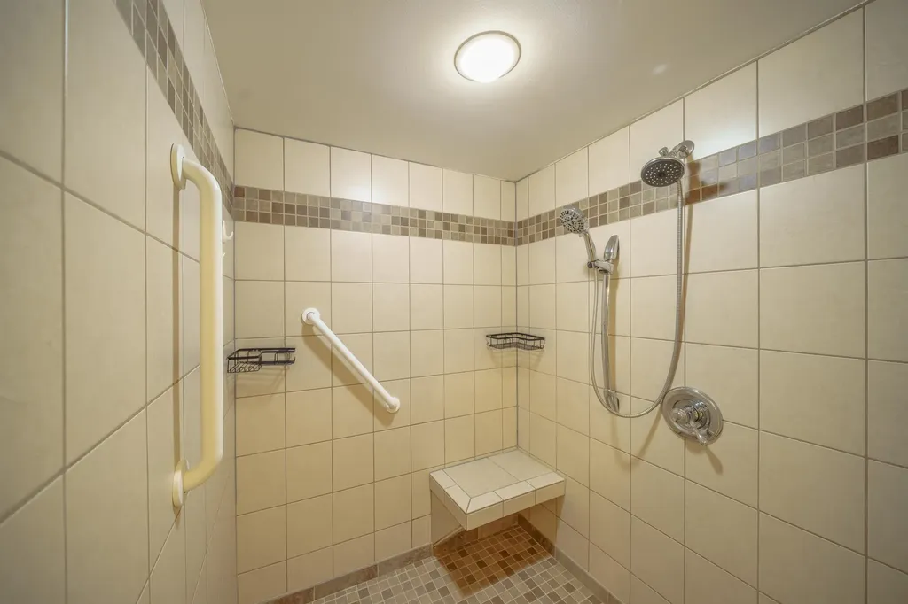 2616 Greenport Drive Rockingham VA 22801