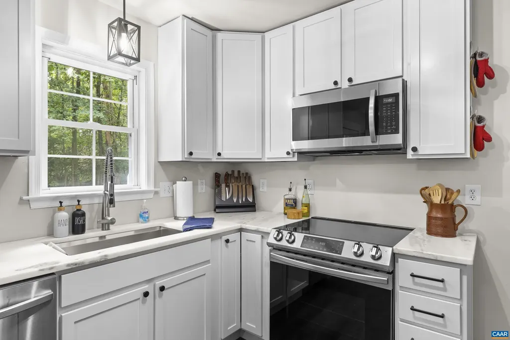 5904 Byrd Mill Road Louisa VA 23093