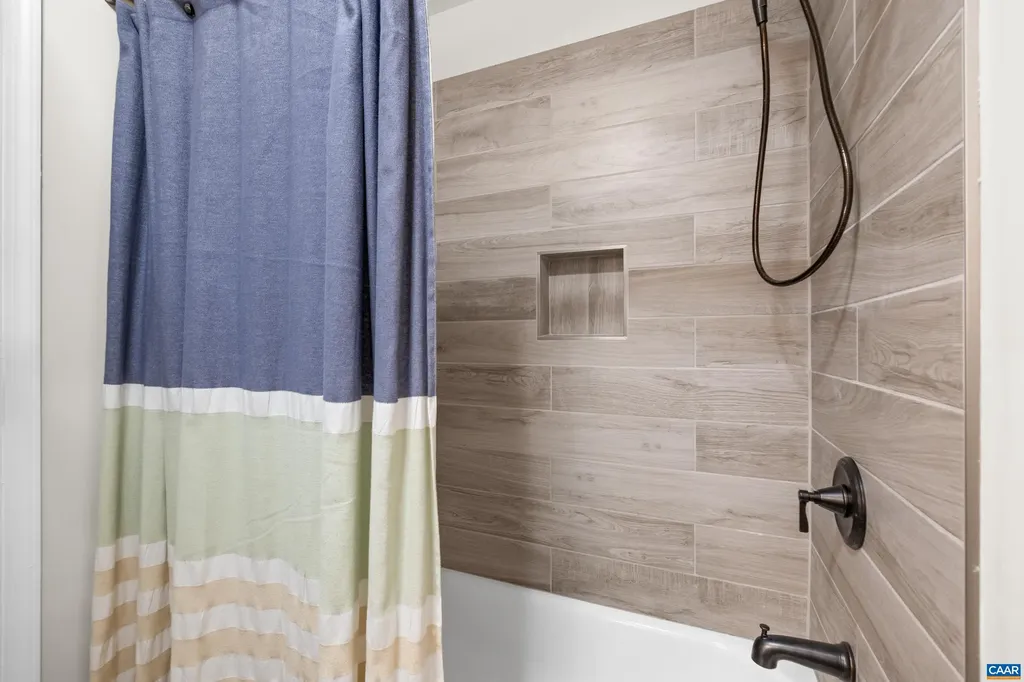 5904 Byrd Mill Road Louisa VA 23093