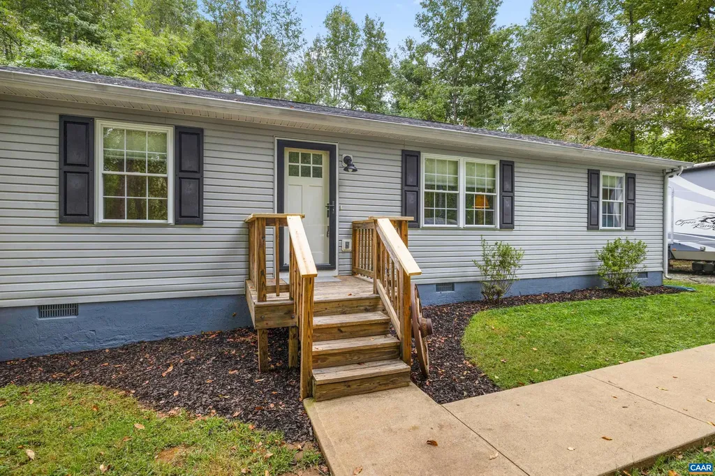 5904 Byrd Mill Road Louisa VA 23093