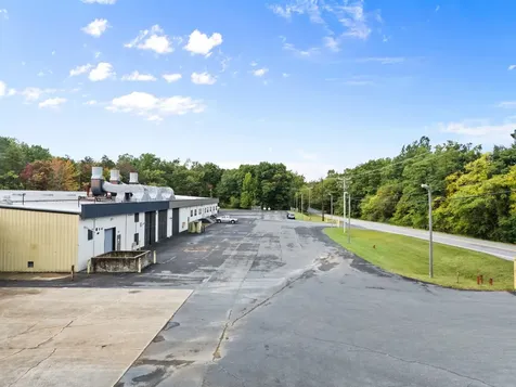 2000 Delphine Avenue S Waynesboro VA 22980
