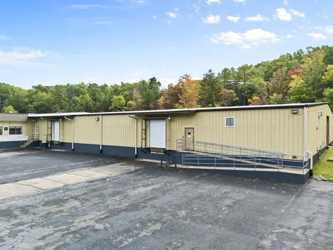 2000 Delphine Avenue S Waynesboro VA 22980
