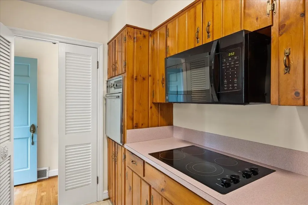 1403 Crawford Avenue Harrisonburg VA 22801