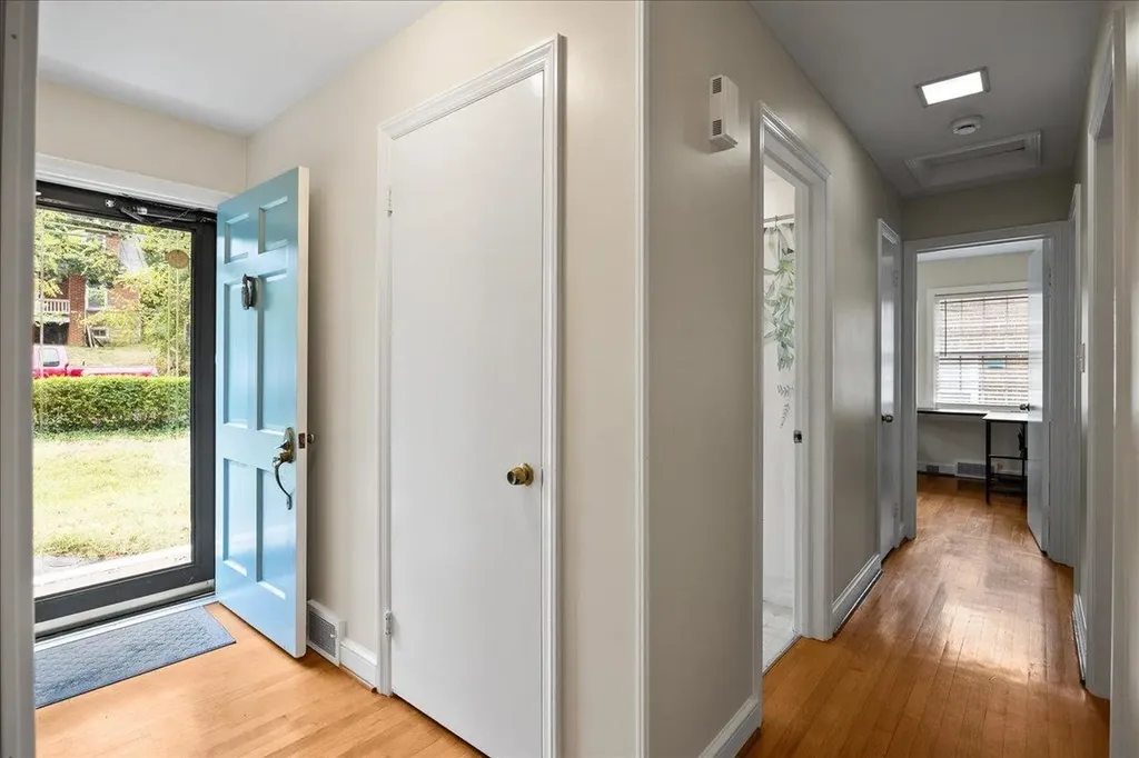 1403 Crawford Avenue Harrisonburg VA 22801