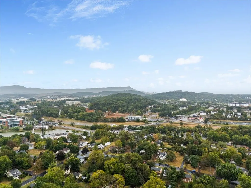 1403 Crawford Avenue Harrisonburg VA 22801