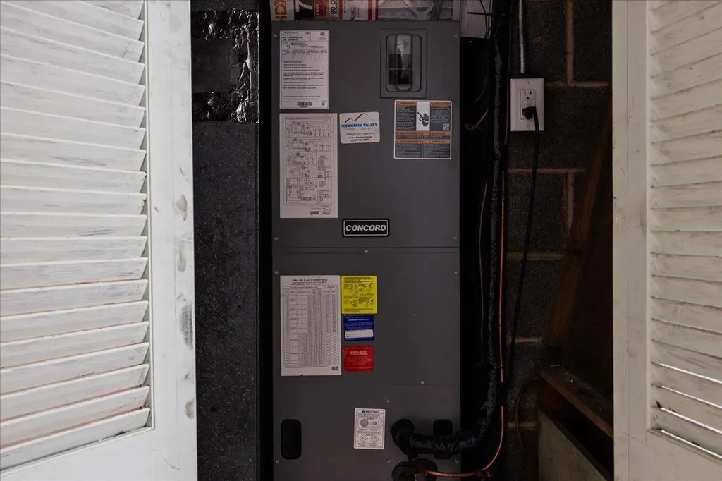 1403 Crawford Avenue Harrisonburg VA 22801