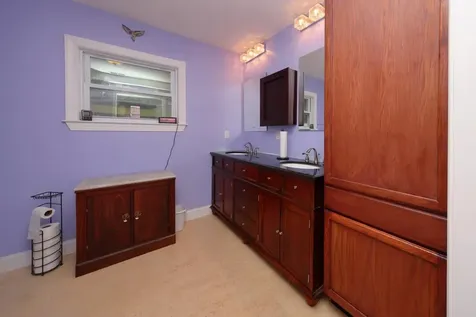 715 Amherst Road Staunton VA 24401