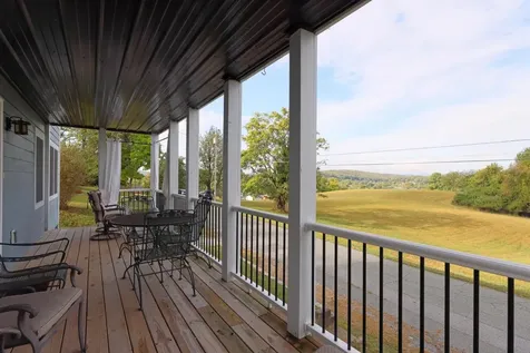 715 Amherst Road Staunton VA 24401
