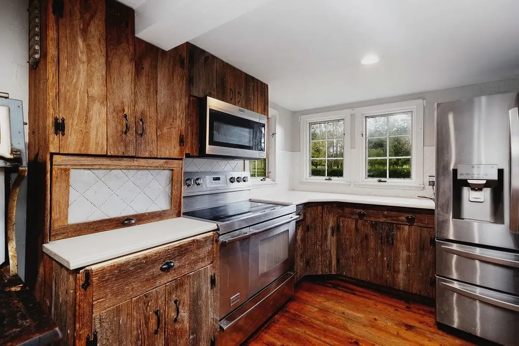 8787 Thorny Branch Road Bridgewater VA 22812