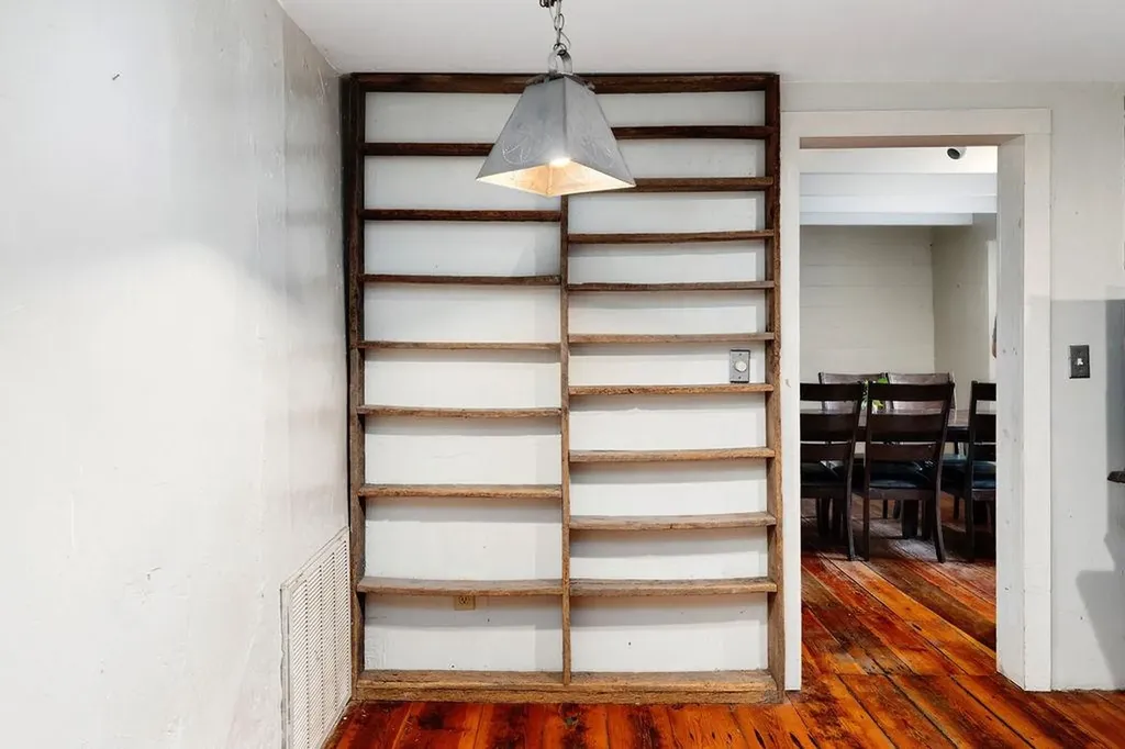 8787 Thorny Branch Road Bridgewater VA 22812