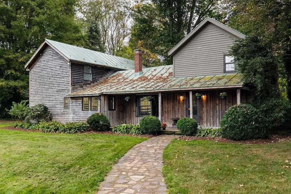 8787 Thorny Branch Road Bridgewater VA 22812