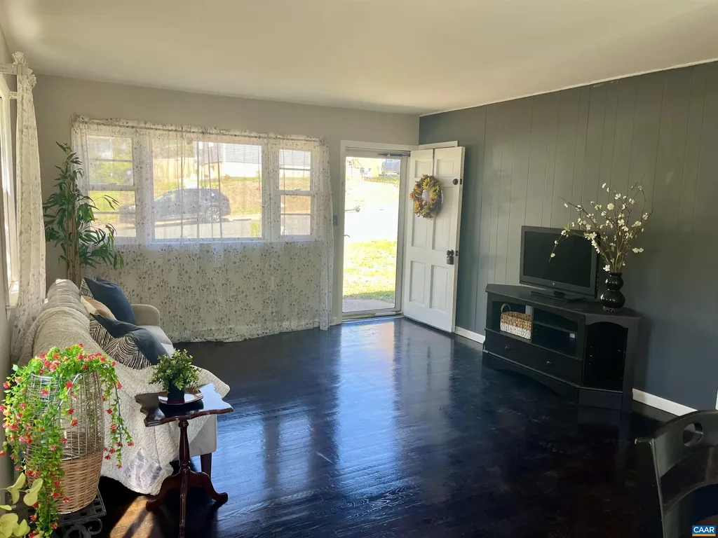 1641 Meridian Street Charlottesville VA 22902