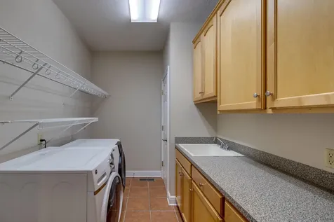 2205 Pearl Lane Harrisonburg VA 22801