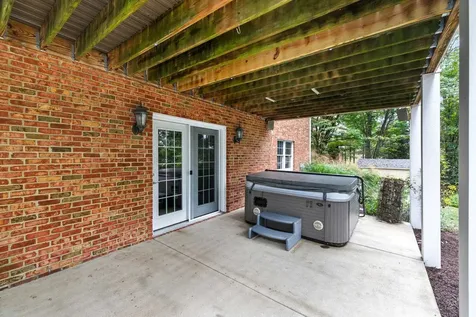 2205 Pearl Lane Harrisonburg VA 22801