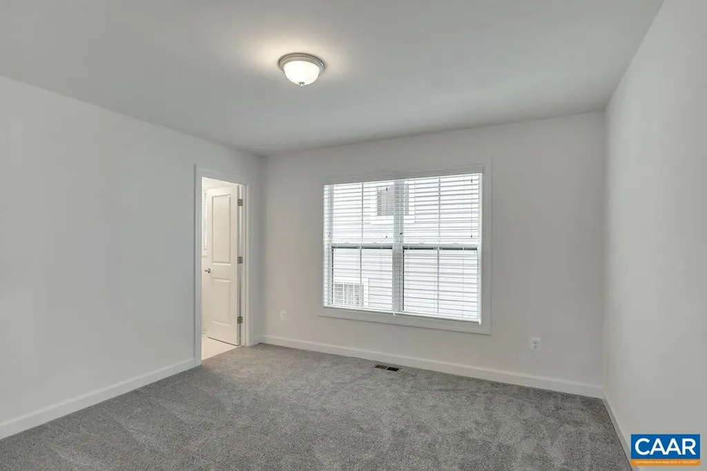 43 Wardell Crest Charlottesville VA 22902