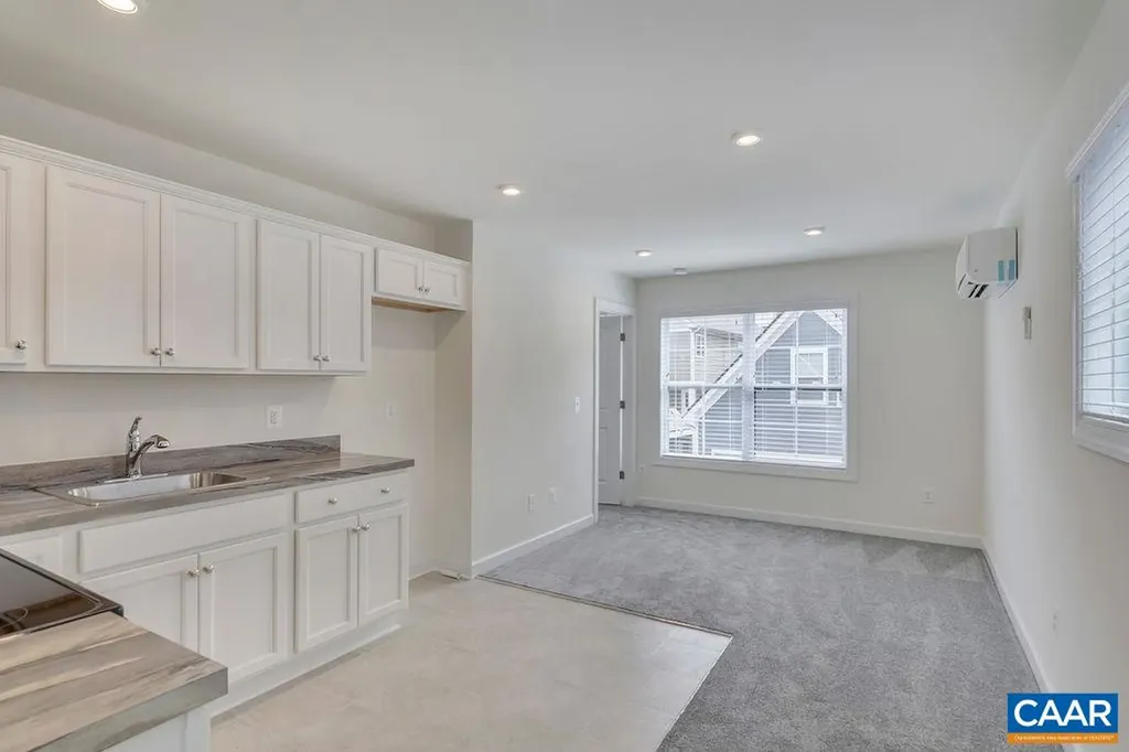 43 Wardell Crest Charlottesville VA 22902