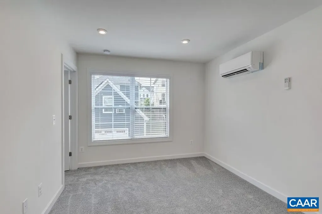 43 Wardell Crest Charlottesville VA 22902