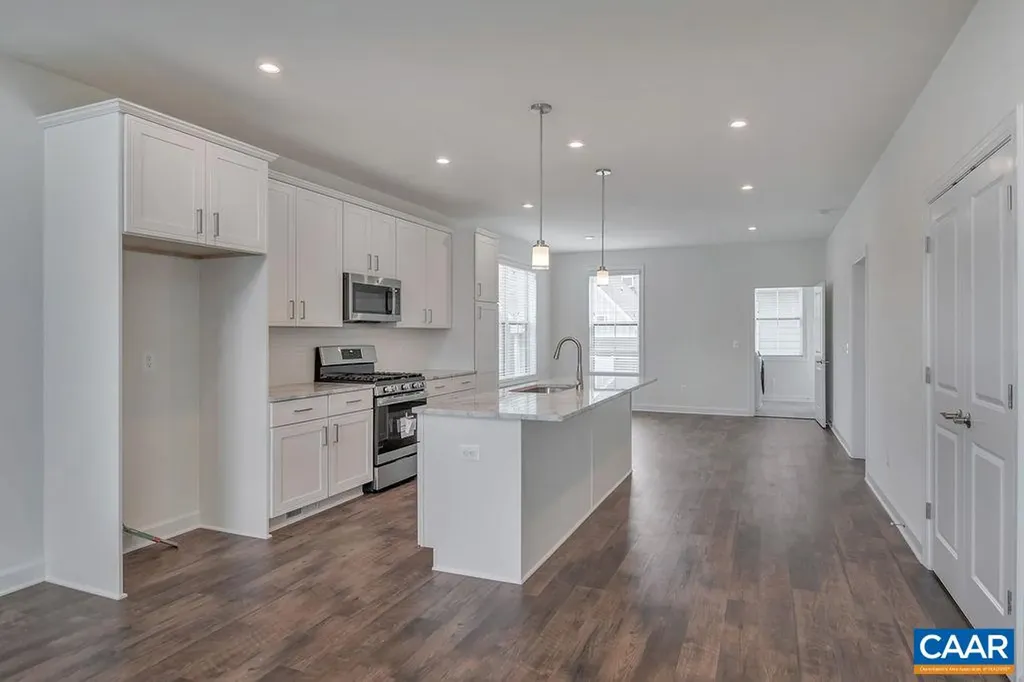 43 Wardell Crest Charlottesville VA 22902