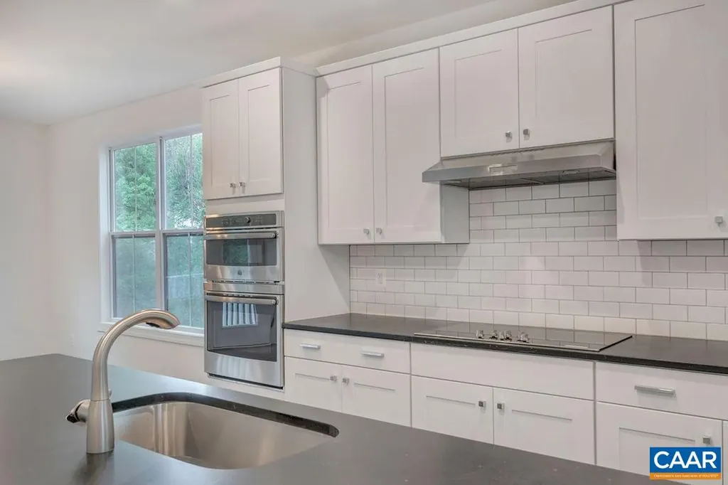 43 Wardell Crest Charlottesville VA 22902