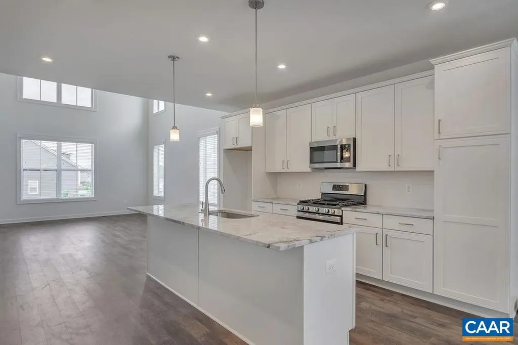 43 Wardell Crest Charlottesville VA 22902