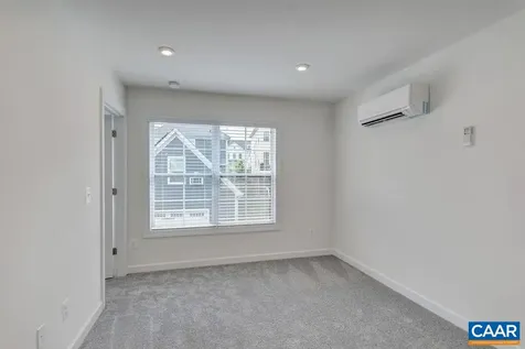 43 Wardell Crest Charlottesville VA 22902