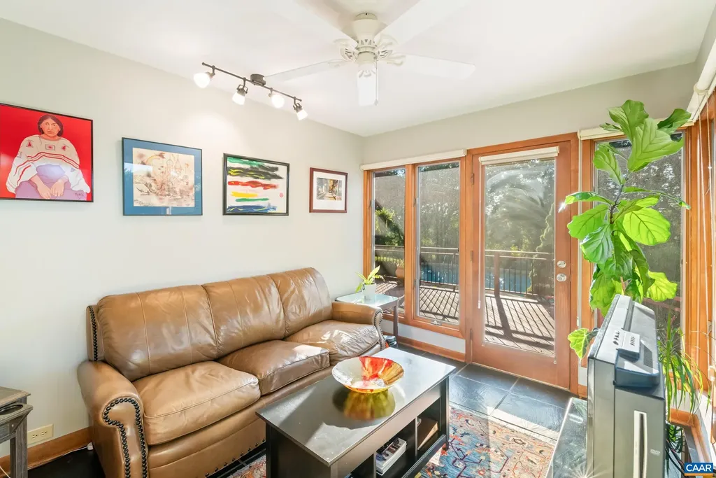 3869 Stony Point Road Keswick VA 22947