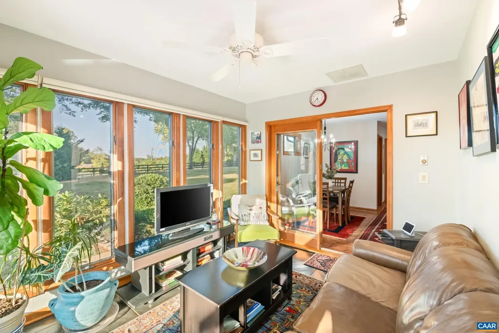 3869 Stony Point Road Keswick VA 22947