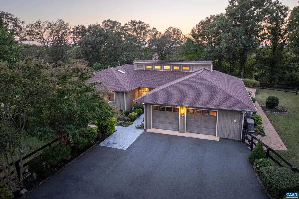 3869 Stony Point Road Keswick VA 22947