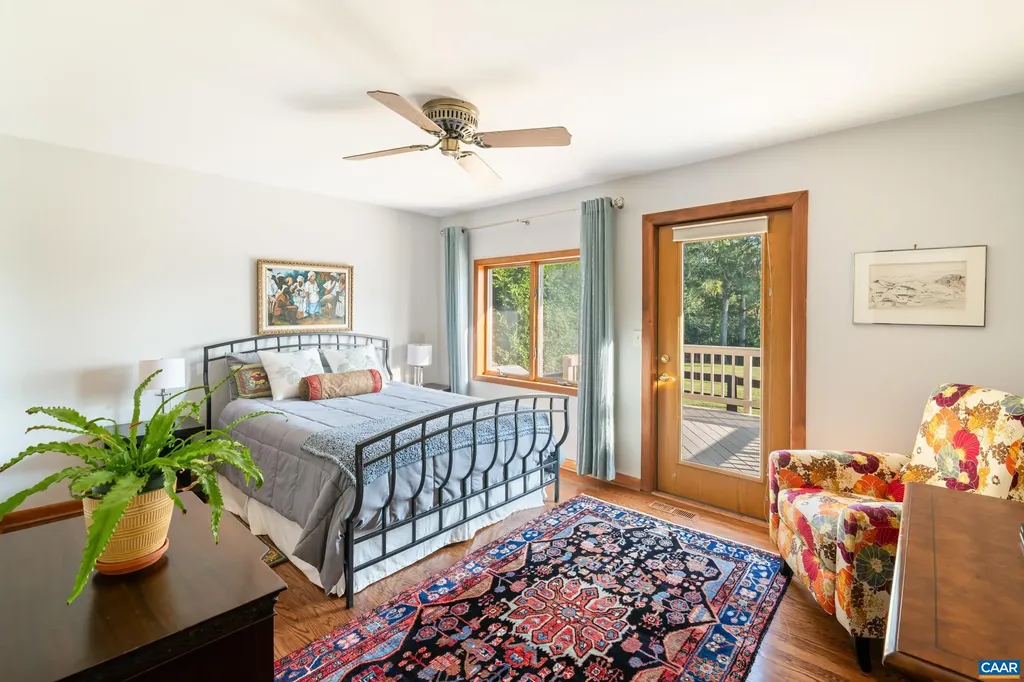 3869 Stony Point Road Keswick VA 22947