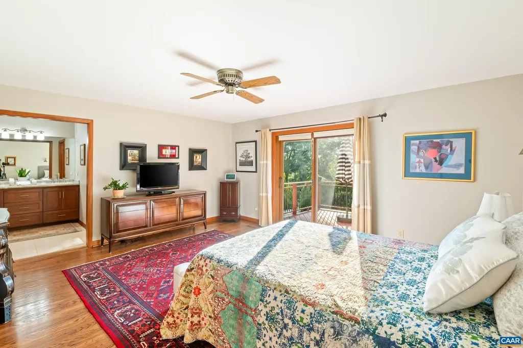 3869 Stony Point Road Keswick VA 22947