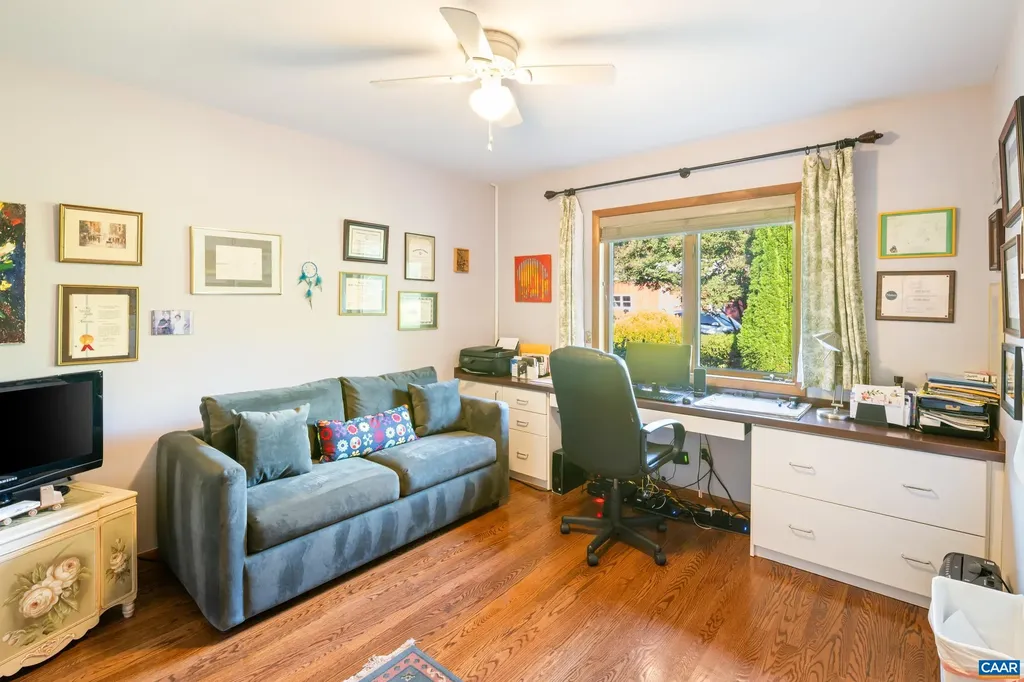 3869 Stony Point Road Keswick VA 22947