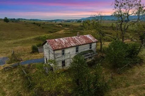 594 Hewitt Road Swoope VA 24479